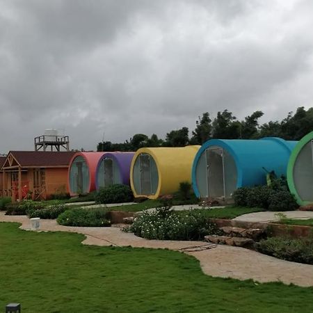 Waterscape Retreat Girnāre Екстериор снимка