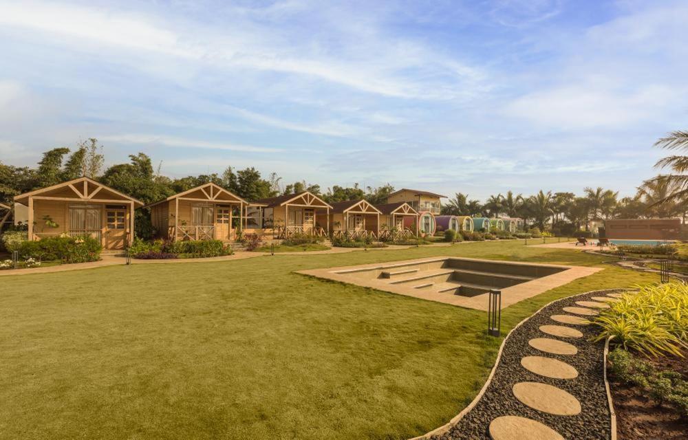 Waterscape Retreat Girnāre Екстериор снимка